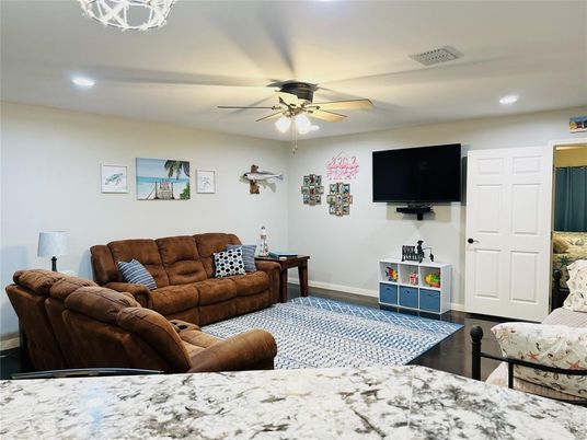 Interior, Living room, Recessed Lighting, Wood Texture Flooring