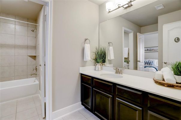 Bathroom, Dual Sink Vanities, Interior