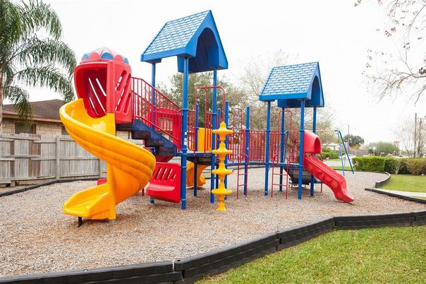 Backyard, Exterior, Playground