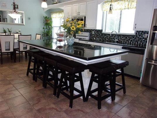 Dining room, Interior, Kitchen, Pendant Lights