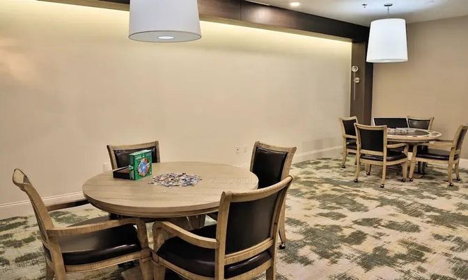 Dining room, Interior, Recessed Lighting