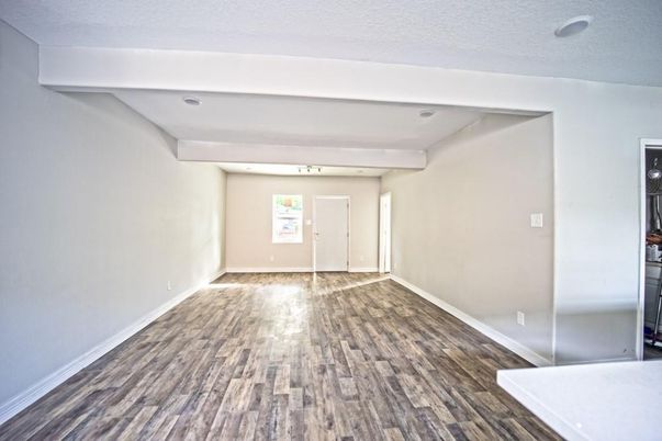 Empty room, Interior, Recessed Lighting, Wood Texture Flooring