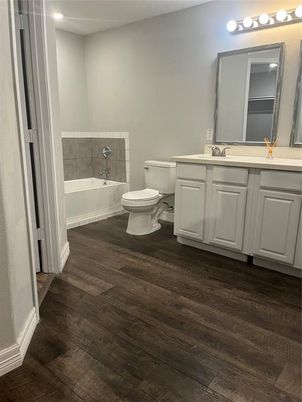 Bathroom, Interior, Recessed Lighting, Wood Texture Flooring