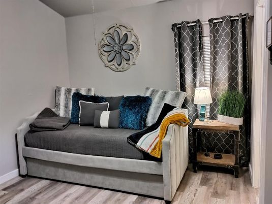 Bedroom, Interior, Pendant Lights, Wood Texture Flooring