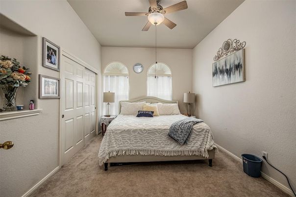 Bedroom, Interior, Pendant Lights