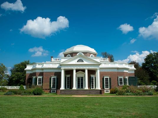 Exterior, Facade, Brick Facade, Georgian