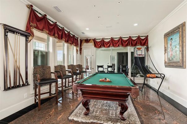 Billiard Table, Game Room, Interior, Recessed Lighting