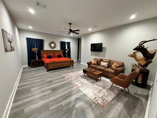 Bedroom, Interior, Living room, Recessed Lighting, Wood Texture Flooring
