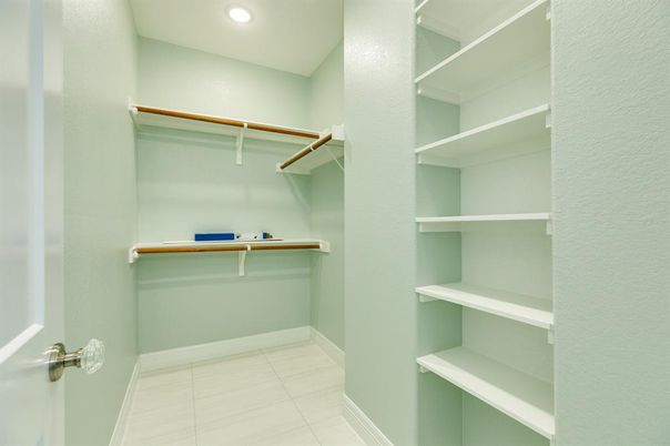 Interior, Recessed Lighting, Walk-in Closets