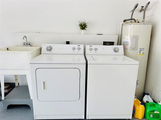 Interior, Utility Closets, Washer