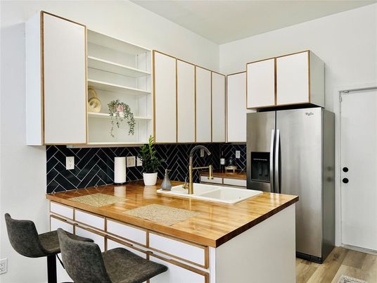 Interior, Kitchen, Stainless Steel Appliances, Wood Texture Flooring