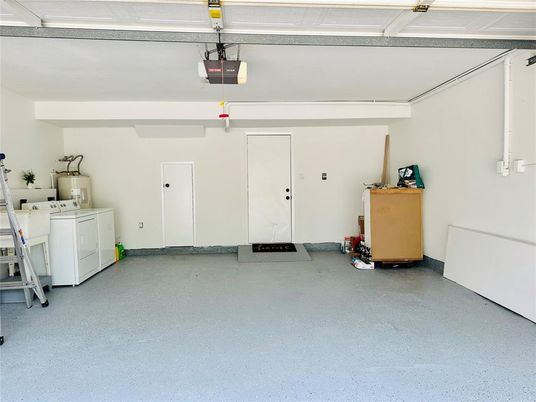 Garage, Interior, Washer