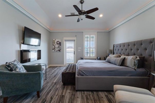 Bedroom, Interior, Recessed Lighting, Wood Texture Flooring