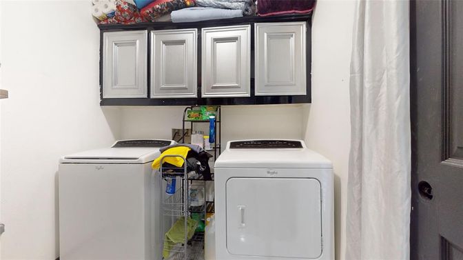 Interior, Utility Closets, Washer