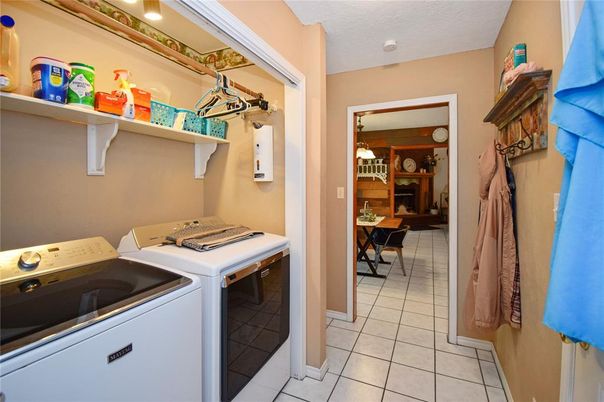 Interior, Washer