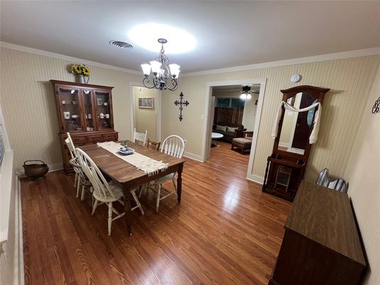 Chandelier, Dining room, Interior, Wood Texture Flooring