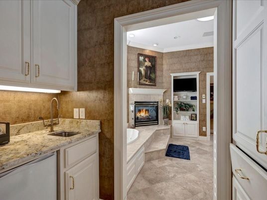 Fireplace, Interior, Recessed Lighting