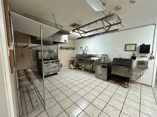 Garage, Home Office, Interior