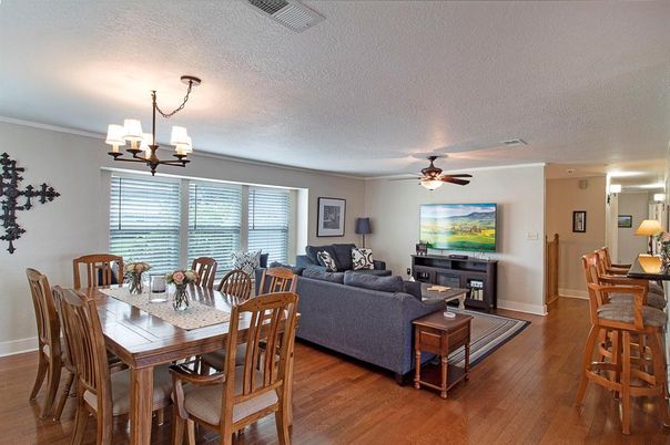 Chandelier, Dining room, Interior, Living room, Wood Texture Flooring