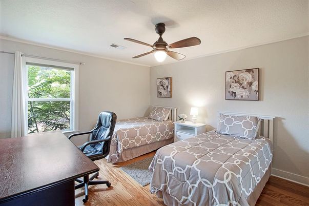 Bedroom, Home Office, Interior, Wood Texture Flooring