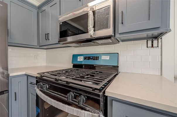 Interior, Kitchen, Stainless Steel Appliances