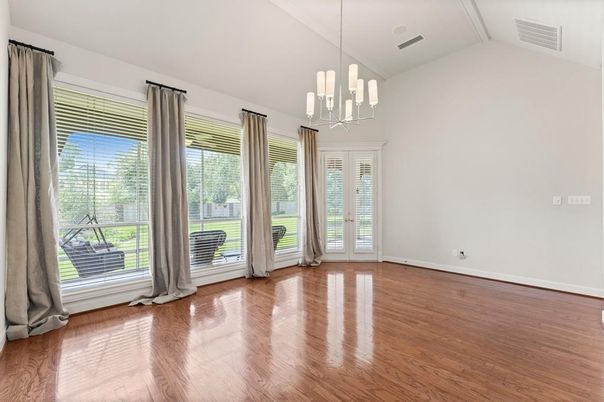 Chandelier, Empty room, Interior, Pendant Lights, Wood Texture Flooring