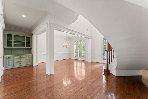 Chandelier, Empty room, Interior, Recessed Lighting, Wood Texture Flooring