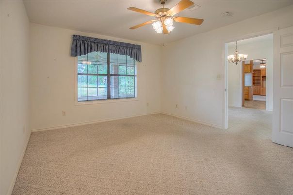 Chandelier, Empty room, Interior