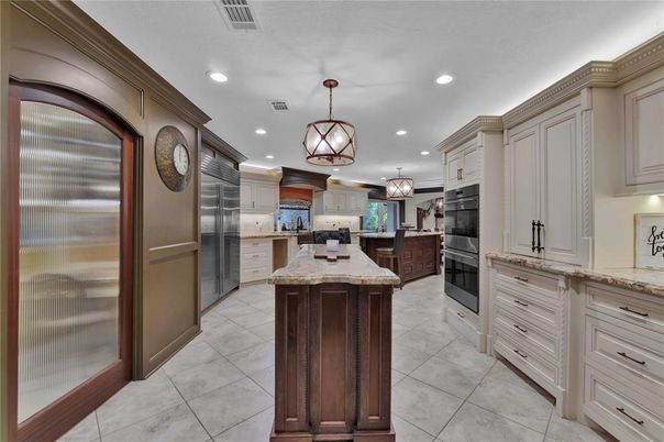 Interior, Kitchen, Pendant Lights, Recessed Lighting, Stainless Steel Appliances