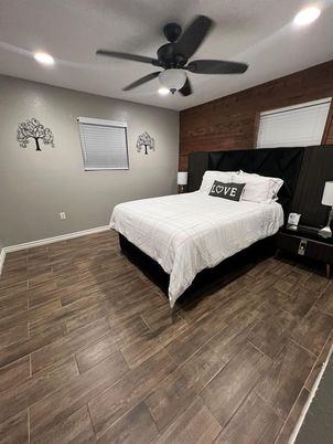 Bedroom, Interior, Recessed Lighting, Wood Texture Flooring
