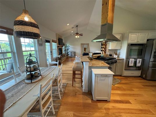 Dining room, Interior, Kitchen, Pendant Lights, Recessed Lighting, Wood Texture Flooring
