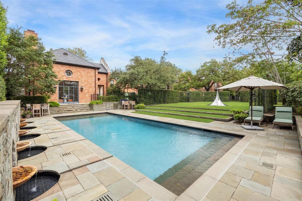 Backyard, Exterior, Pool