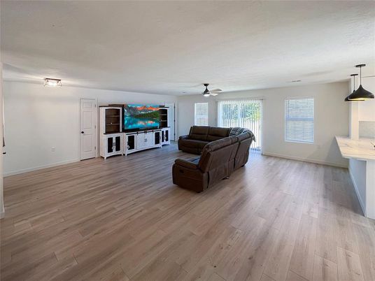 Interior, Living room, Pendant Lights, Wood Texture Flooring