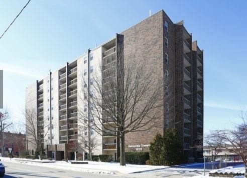 Exterior, Facade, Condo Building