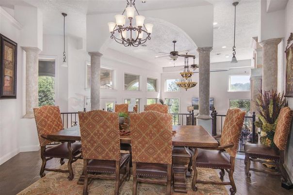 Chandelier, Dining room, Interior, Pendant Lights, Recessed Lighting, Wood Texture Flooring