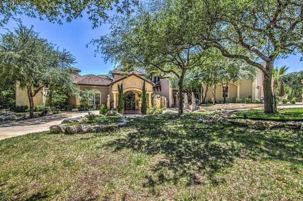 Backyard, Exterior, Facade, Mediterranean