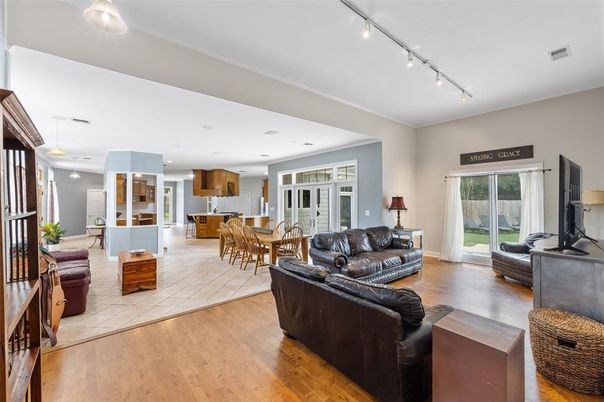Dining room, Interior, Kitchen, Living room, Pendant Lights, Recessed Lighting, Wood Texture Flooring