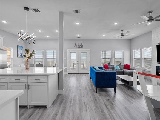 Dining room, Interior, Kitchen, Living room, Pendant Lights, Recessed Lighting, Wood Texture Flooring