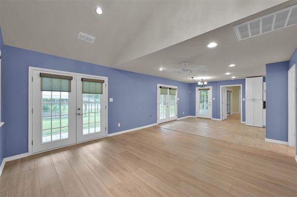 Empty room, Interior, Recessed Lighting, Wood Texture Flooring