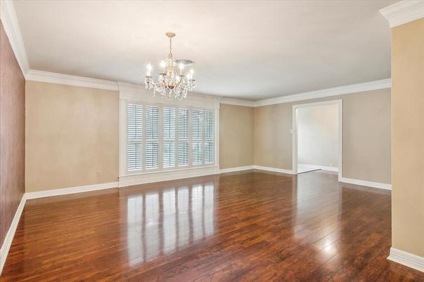 Chandelier, Empty room, Interior, Wood Texture Flooring