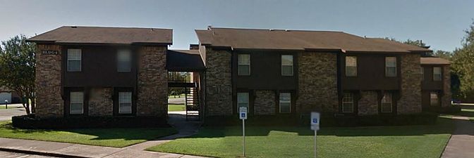 Backyard, Exterior, Facade, Modern