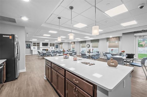Dining room, Interior, Kitchen, Pendant Lights, Recessed Lighting, Wood Texture Flooring