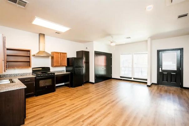 Interior, Kitchen, Recessed Lighting, Wood Texture Flooring