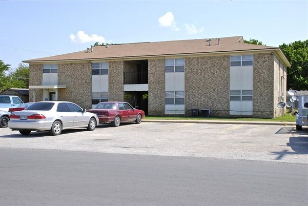 Exterior, Facade, Georgian
