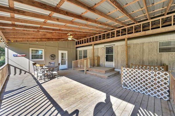 Exterior, Wooden Beams