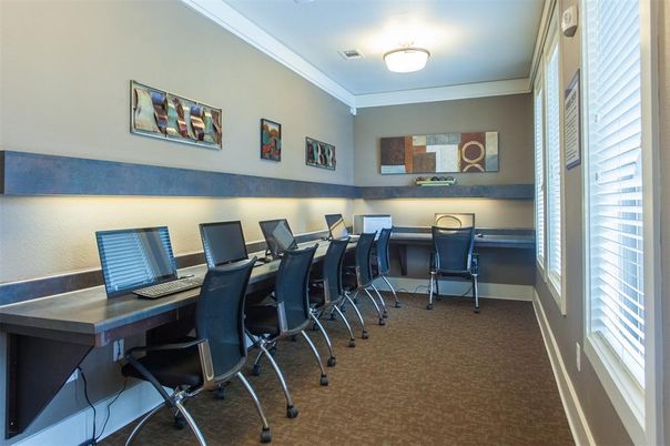 Home Office, Interior