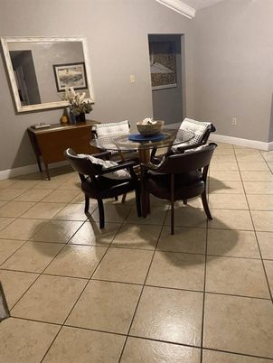 Dining room, Interior