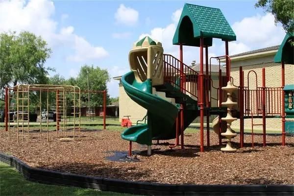 Backyard, Exterior, Playground