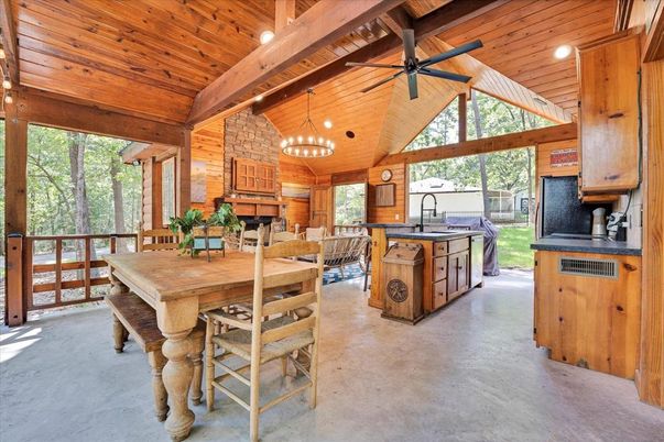 Dining room, Interior, Kitchen, Pendant Lights, Recessed Lighting, Wooden Beams, Wooden Ceilings, Wooden Walls