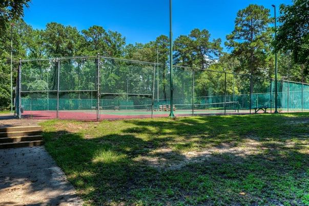 Exterior, Tennis Courts